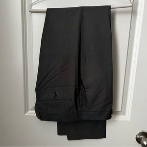 Slim grey photographer pants